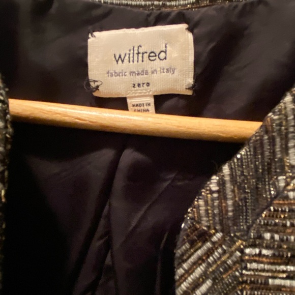 Babaton size 0 cropped gold blazer - Picture 2 of 2